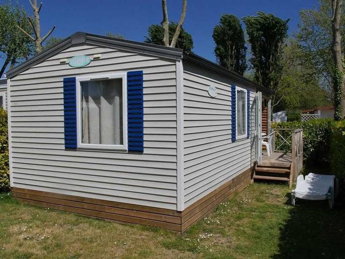 Mobil home pour 4 personnes, avec bassin pour enfant à Surgères - 3