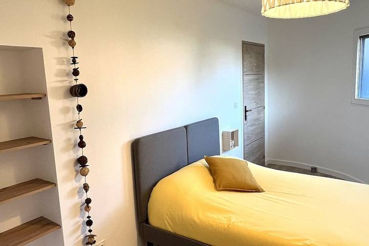 Gîte pour 4 personnes à Saint-Genis-Laval - 2