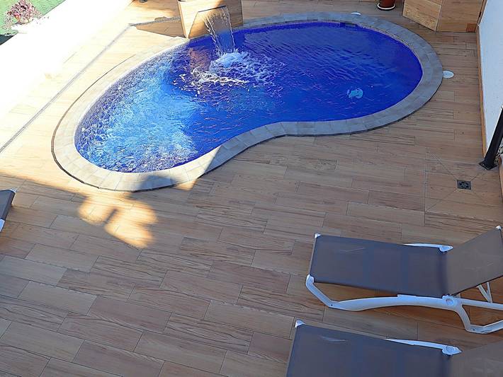 Gîte pour 6 personnes, avec jardin