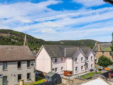 Holiday Rental for 4 People in Ballater, Aberdeenshire, Photo 4