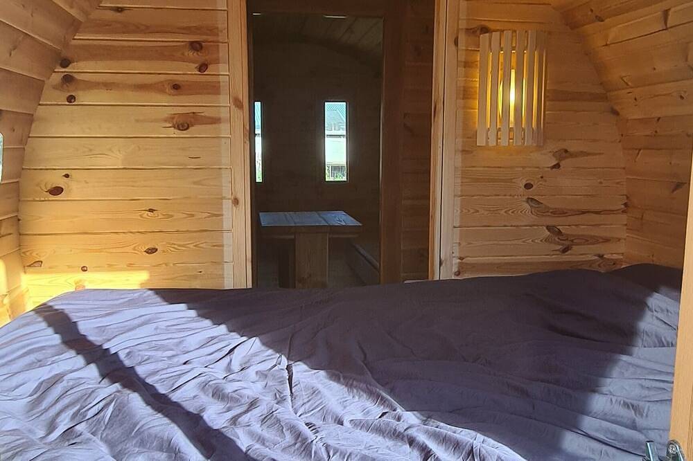 Glamping im beheizten Campingfass auf Leo's Farm in Petershagen/Eggersdorf, Märkische Schweiz-Oderland