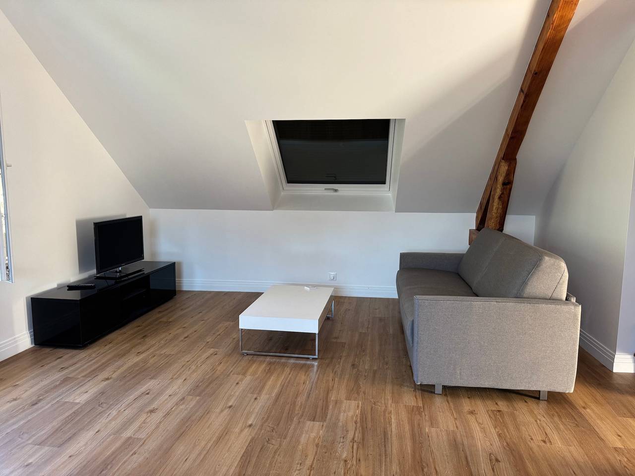 Ganze Wohnung, Apartment 'Les Jardins De Vergona' mit Bergblick, Gemeinschaftsgarten und Wlan in Massingy, Annecy und Umgebung