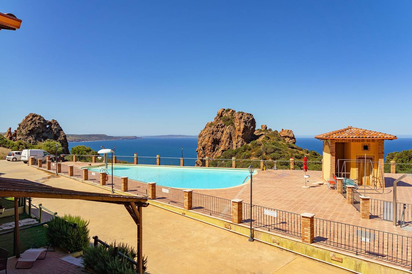Villa L'Estasi Tanca Piras junto a la piscina in Nebida, Iglesias