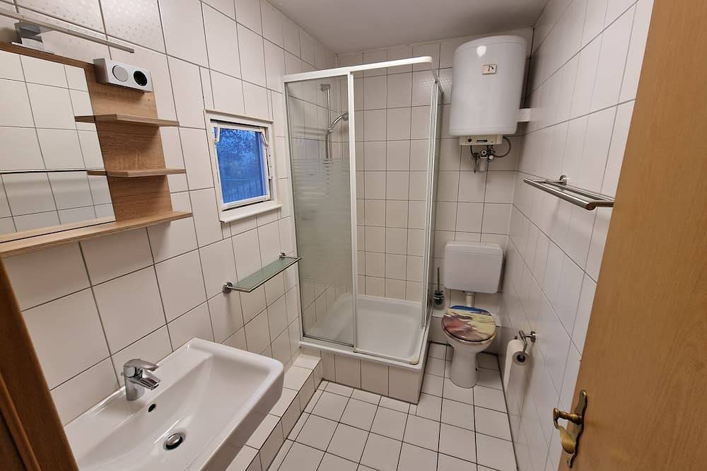 Ruhige, schöne und komfortable Ferienhäuser direkt am Sidowsee in Himmelpfort in Himmelpfort, Ruppiner Seenland