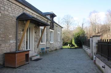 Cottage pour 3 personnes, avec terrasse et jardin dans Nucourt