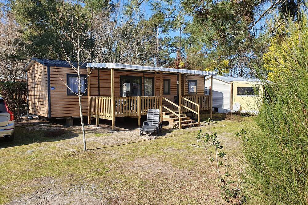 New mobile home 2022 / 44m²+veranda in 3-star vacation park approx. 4km from the beach in Saint-Julien-en-Born, Côte d’Argent