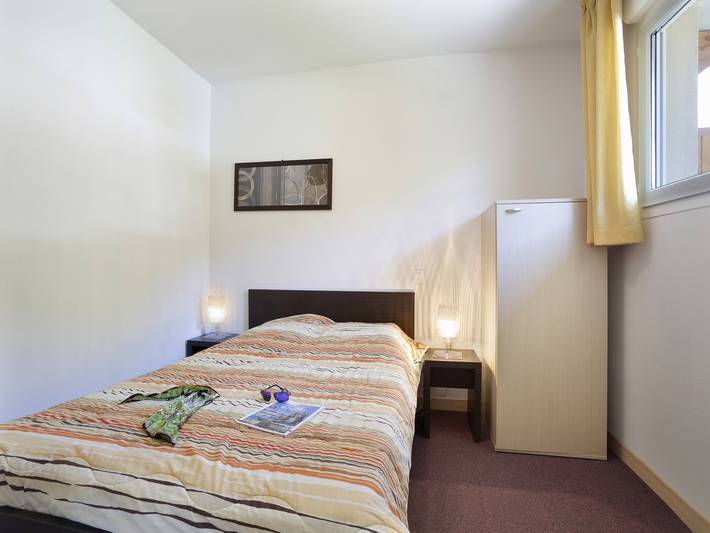 Chalet pour 5 personnes, avec balcon et piscine, adapté aux familles à Allos - 3
