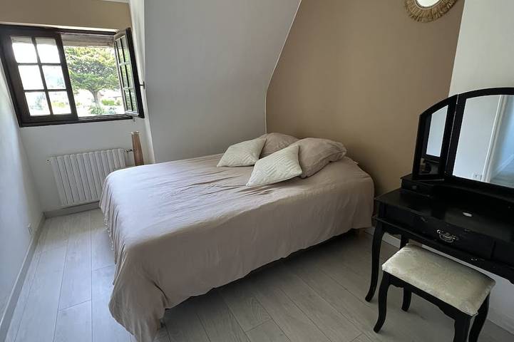 Gîte pour 6 personnes, avec jardin à Plonévez-Porzay - 2