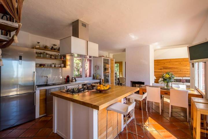 Chalet para 10 personas, con piscina además de vistas y jardín, Familias con niños en Campo de Gibraltar - 3