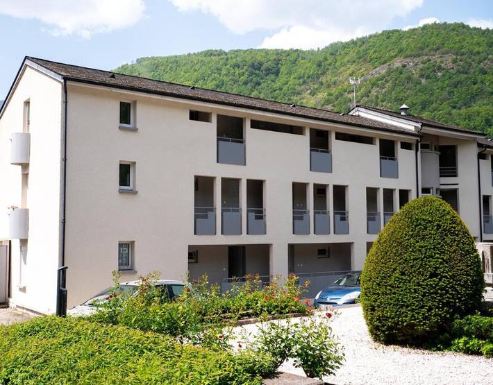 Gîte pour 5 personnes, avec vue et balcon dans Bains Du Couloubret - 4