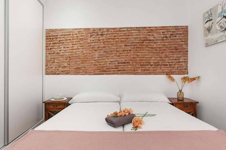 Ganze Wohnung, 20km from Barcelona and next to the beach, terrace , matarolux7 in Mataró, Costa del Maresme
