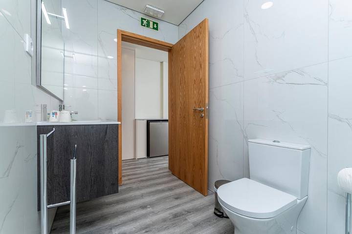 Location de vacances pour 2 personnes, avec Balcon et Terrasse ainsi que Jacuzzi et Jardin dans Refóios do Lima - 3