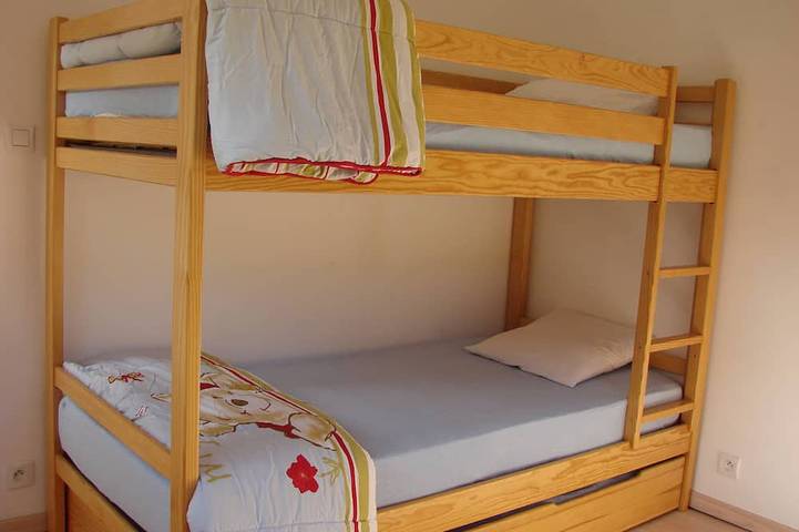 Location de vacances pour 9 personnes, avec balcon et jardin dans La Vallée Heureuse à Sorède - 4
