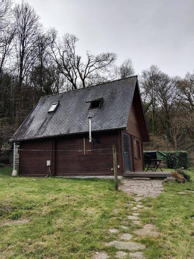 Gîte pour 5 personnes, avec vue et jardin à Belle-Isle-en-Terre - 2