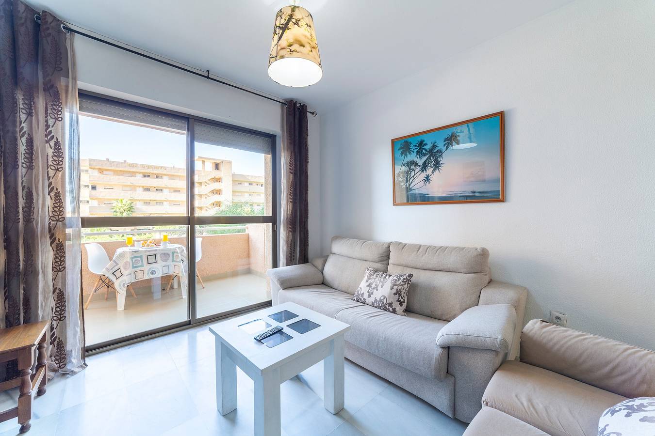 Appartamento intero, Appartamento 'Calle Ciruelo' con Vista Mare, Wi-Fi e Aria Condizionata in Roquetas de Mar, Costa de Almeria