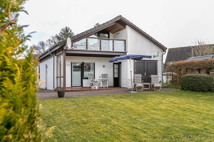 Ferienhaus für 2 Personen, mit Garten und Seeblick in Schleswig-Holstein - 2