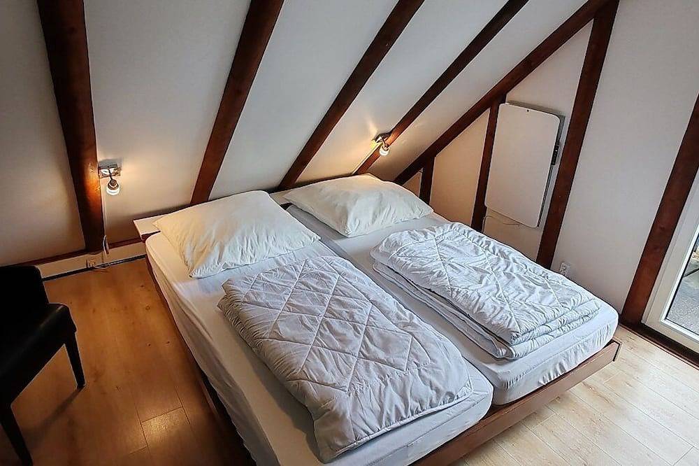 Vakantiehuis Laange in Nat. Park Kellerwald Edersee direct aan het Sauerland. in Frankenau, Waldecker Land