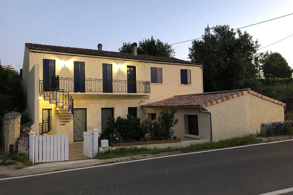 Casa Vacacional 'Le Tertre Camillac' con Jardín Privado, Balcón y Wi-Fi in Bourg, Región de Blaye