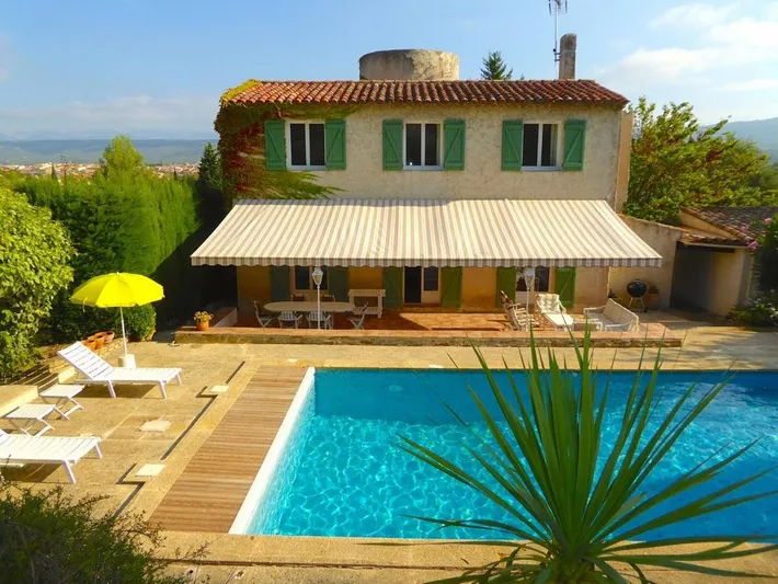 Chalet para 10 personas, con piscina además de vistas y jardín - 1