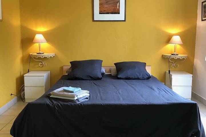 Location de vacances pour 6 personnes, avec Terrasse et Jardin à Meyrannes - 3