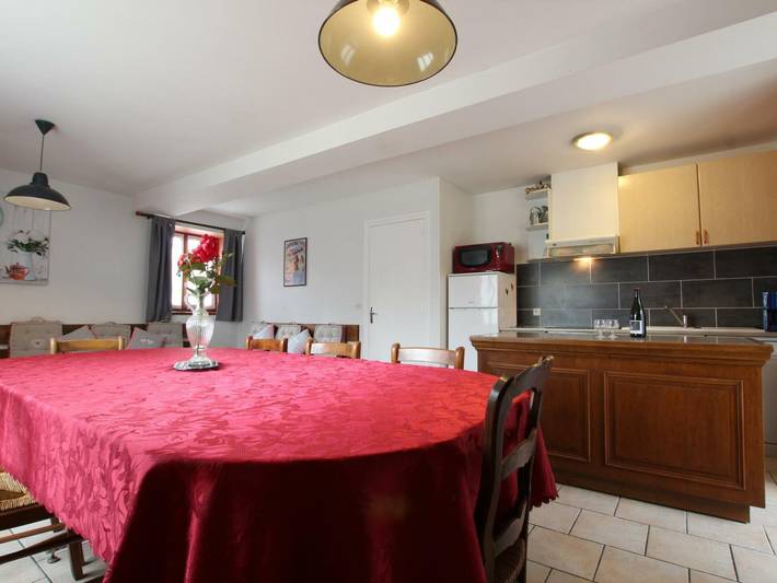 Gîte pour 8 personnes, avec jardin à Cérences - 3