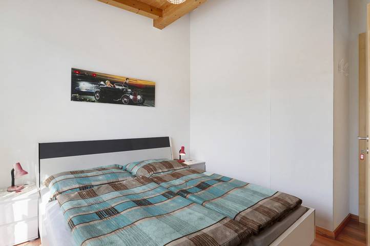 Entire apartment, Apartment 'Martinshof In Eppan' with Balcony and Wi-Fi in Frangart, Eppan an der Weinstraße