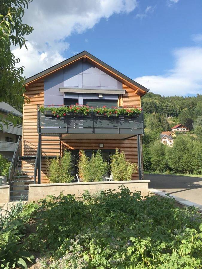 Appartement entier, Apartment in Lapoutroie, Parc naturel régional des Ballons des Vosges
