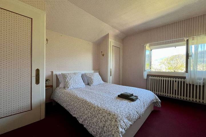 Gîte pour 6 personnes, avec balcon et jardin à Champagne-en-Valromey - 4