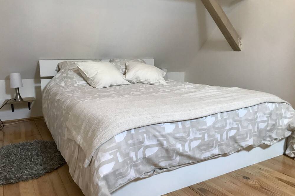 Appartement entier, \"Chez Mathilde\" Triplex meublé de tourisme classé 2 étoiles in Sainte-Croix-en-Plaine, Région de Colmar