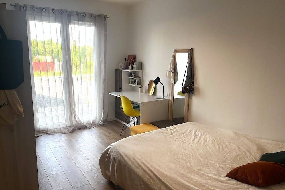 Entire apartment, Cozy apartment just 15 minutes from the beaches of Biarritz and Bidart. in Arcangues, Bayonne region