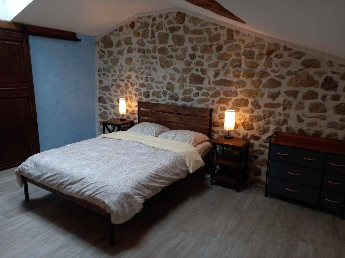 One-Bedroom House in La Chapelle-Agnon, Parc Naturel Régional Livradois-Forez
