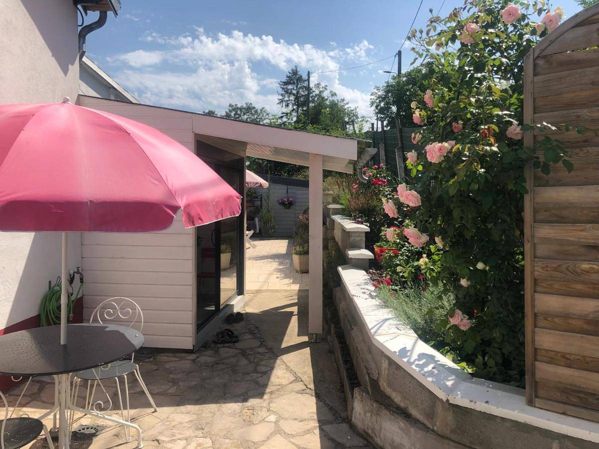Maison des lilas in Bellerive-sur-Allier, Région de Vichy
