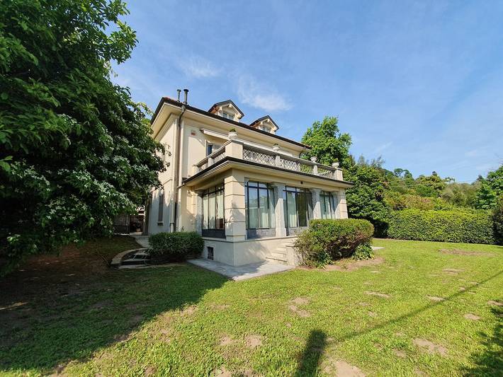 Villa pour 6 personnes, avec vue sur le lac ainsi que jardin et terrasse à Comune di Verbania - 3