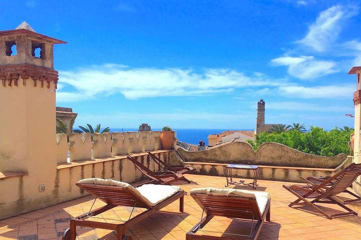 Villa pour 8 personnes, avec terrasse et jardin à Taormina