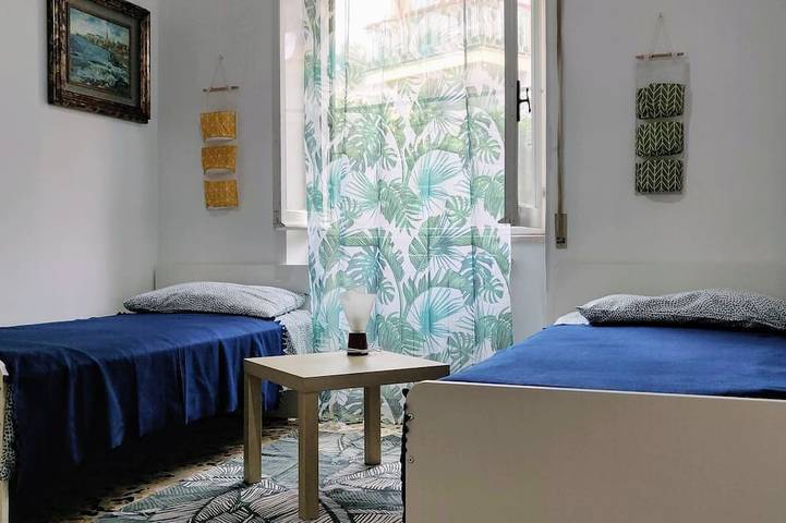 Appartamento intero, House of Ulysses: private garden and parking in Gaeta, Provincia di Latina
