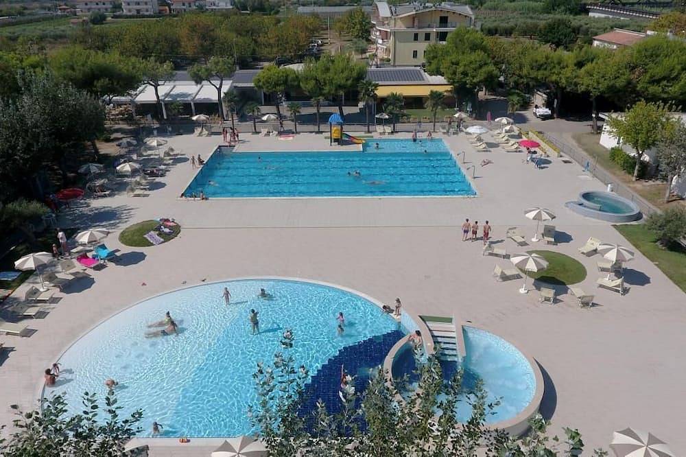 Feriendorf Stork Lodge Deluxe für 6 Personen in Roseto degli Abruzzi, Costa Adriatica Abruzzo