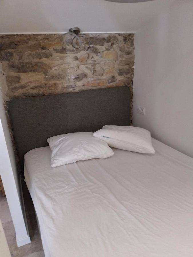 Appartement entier, Appartement lumineux in Le Beausset, Côte méditerranéenne (France)