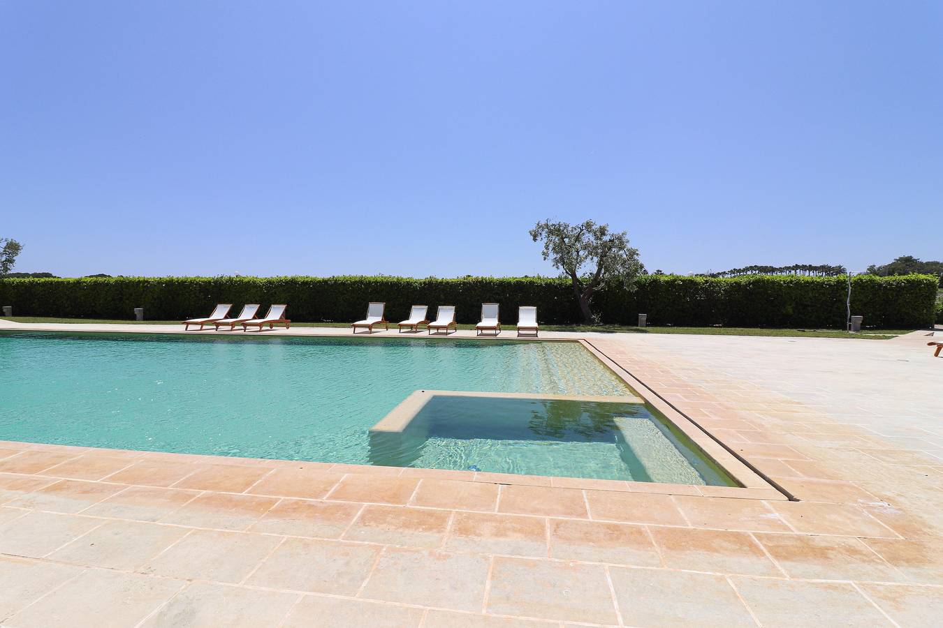 Ganze Wohnung, Ferienwohnung "Casa Vacanza Locorotondo Otranto" mit Garten, Gemeinschaftspool & Wlan in Otranto und Umgebung, Lecce Provinz