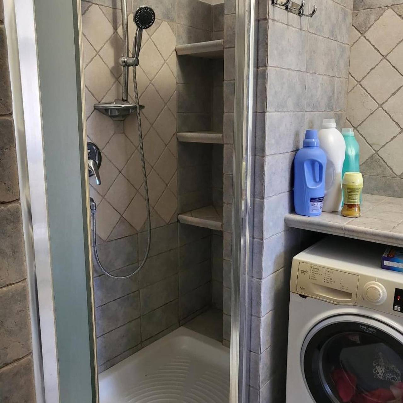 Appartamento intero, Appartamento 'Appartamento Beglia Alguer' con balcone, Wi-Fi e aria condizionata in La Cunetta, Alghero