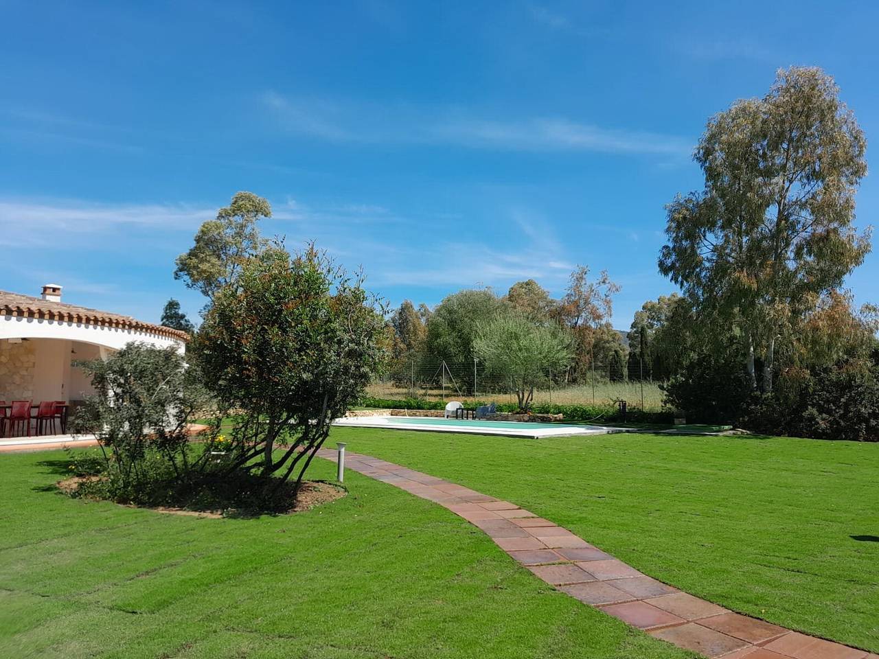 Villa 'Iris' with Private Pool, Wi-Fi and Air Conditioning in Costa Rei, Muravera
