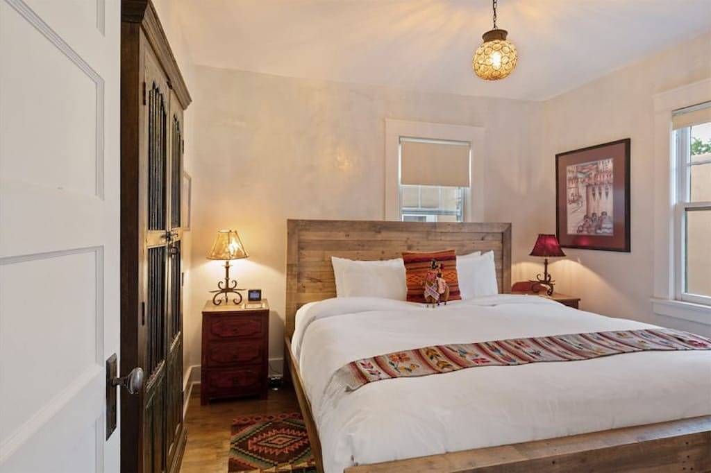 Luxuriöses Haus 2 Blocks vom historischen Santa Fe Plaza. Lesen Sie die Bewertungen! in Santa Fe, Santa Fe County