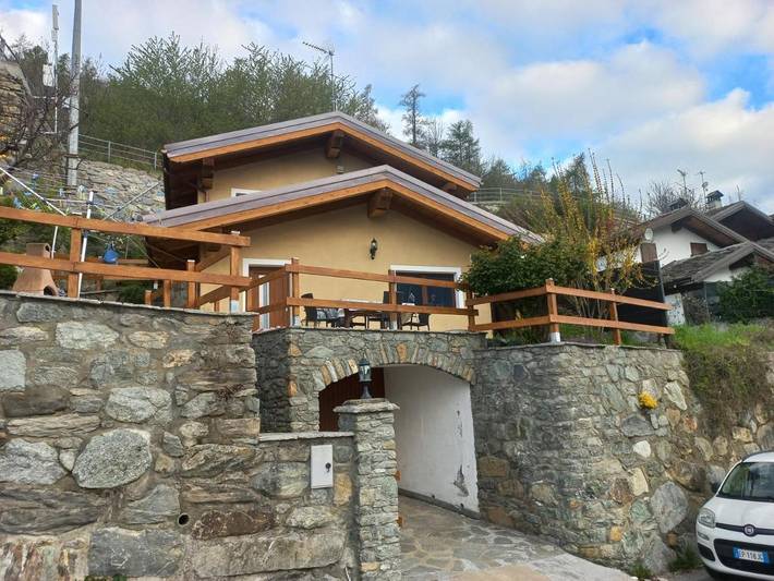 Villa per 6 persone, con Terrazza e Giardino nonché Panorama in Valle d'Aosta