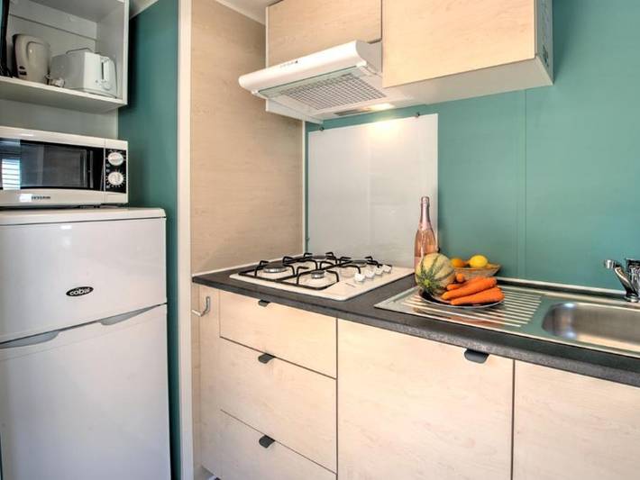 Flower Camping Les Paludiers - Mobilhome 6 personnes - Homeflower Premium 35m² (3 chambres) + Clim + terrasse semi-couverte + Tv + draps + serviettes in Batz-sur-Mer, Côte d'Amour