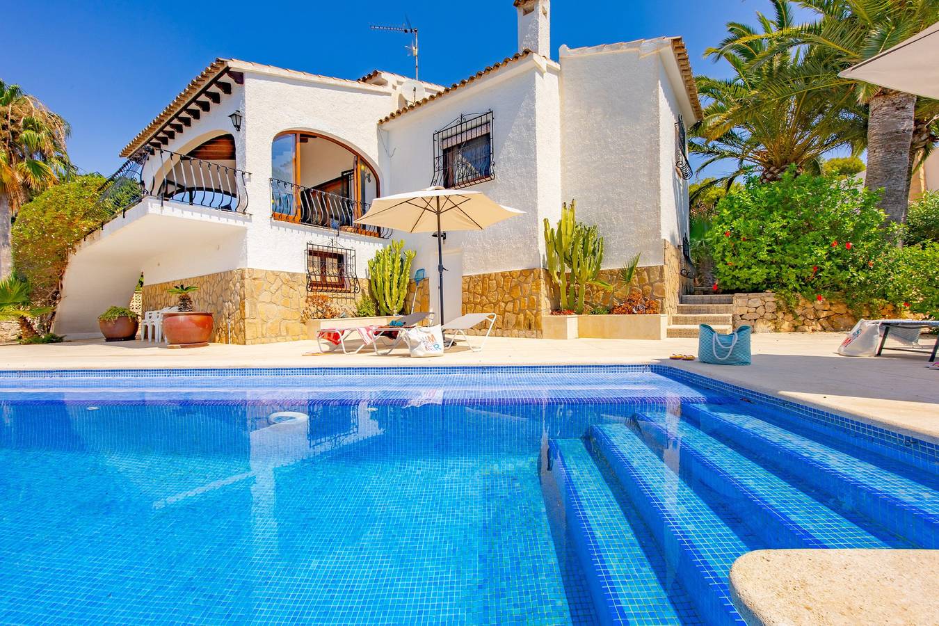 Villa Quimera - Plusholidays in Les Bassetes, Benisa