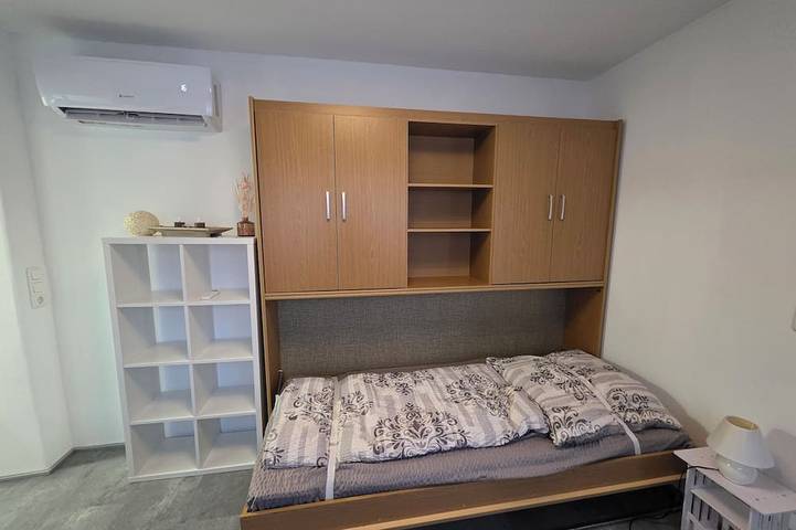 Ganze Wohnung, 1 Zimmer Apartment Küche Bad an der Nordsee in Meldorf, Kreis Dithmarschen