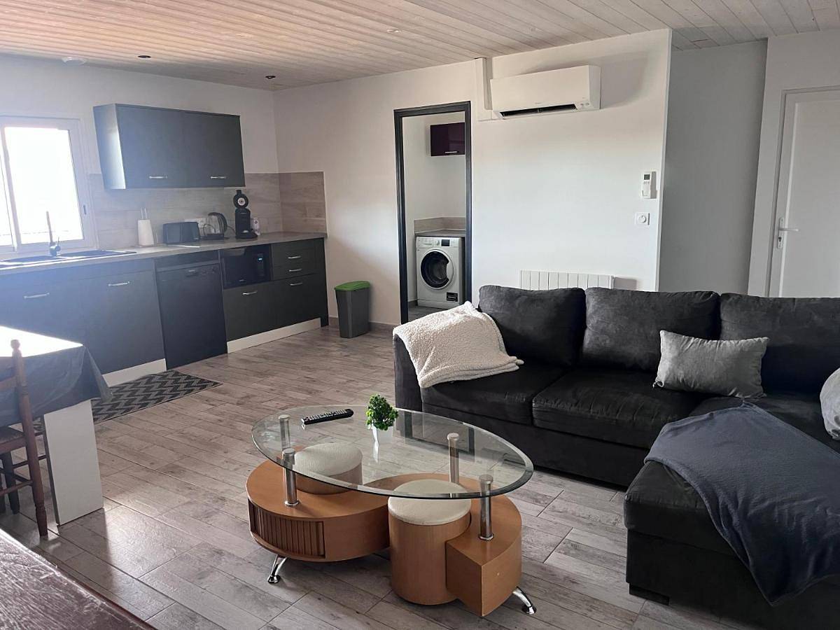 Appartement entier, Appartement climatisé in Bias, Côte d’Argent