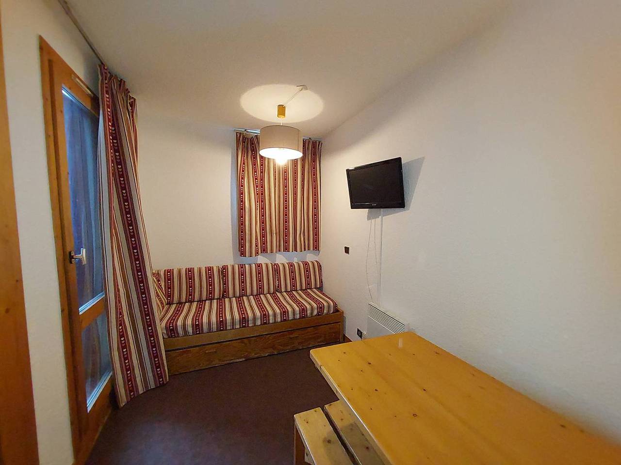 Studio entier, Studio 3 pers, pieds des pistes et Esf, proche commerces in Valmorel, Les Avanchers-Valmorel