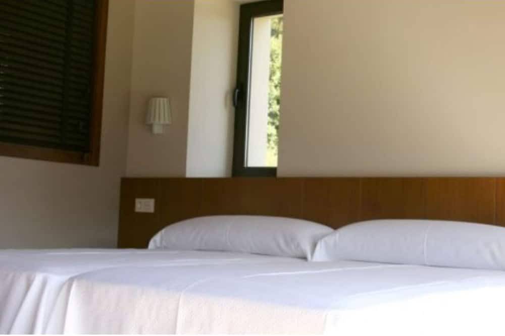 Apartamento entero, Loft Cuélebre situado en plena naturaleza, comunicado y en el centro de Asturias in Illas, Costa Verde