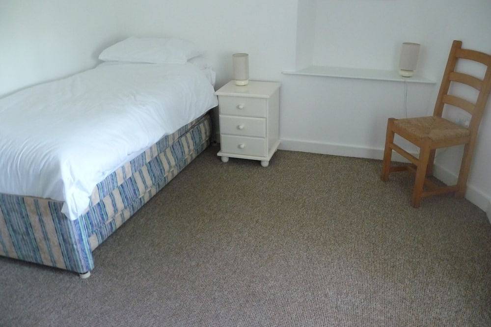 Converted Coach House In Private Location in Penzance, Cornwall
