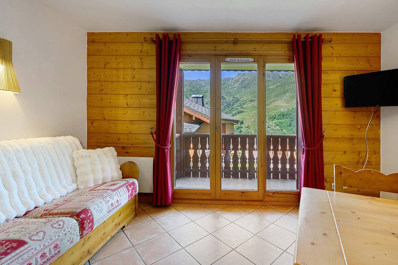 Ganze Wohnung, Appartement „Les Ancolies“ mit Balkon in Les Menuires, Saint-Martin-de-Belleville